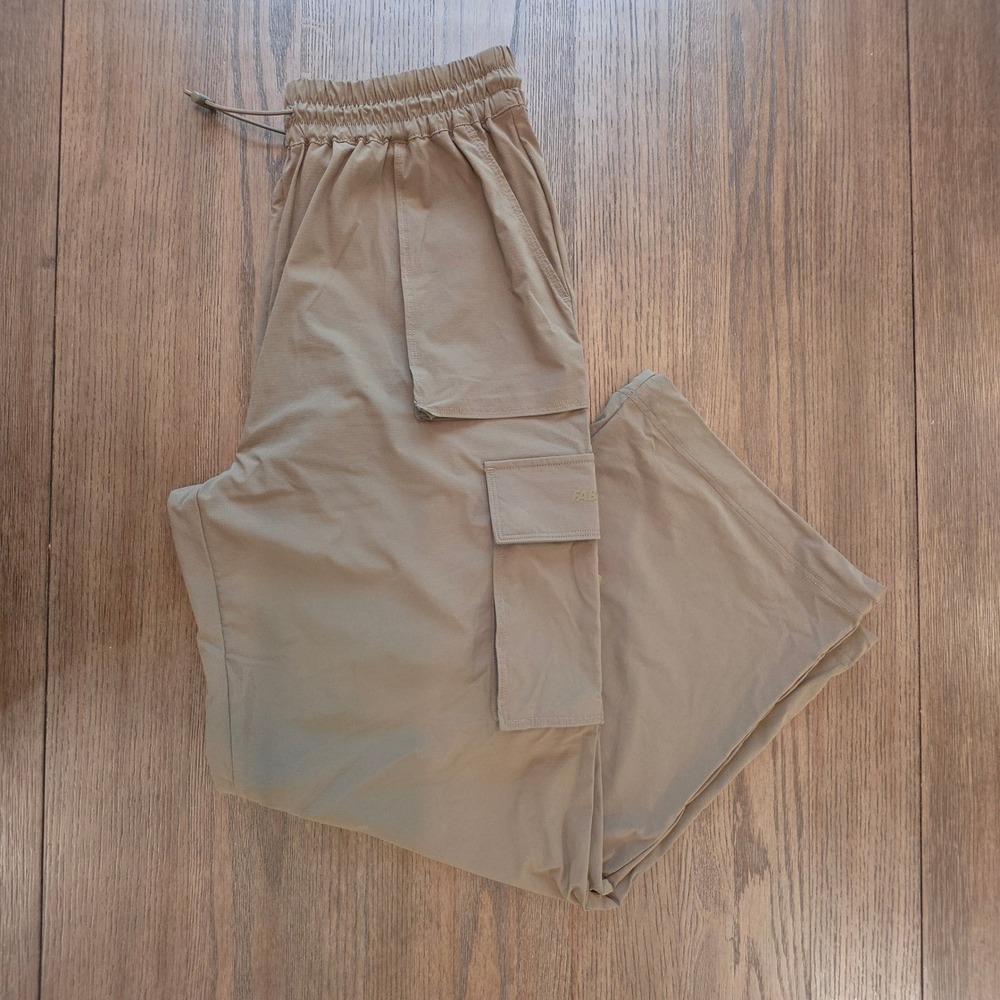 Fabletics Cargo Pants XL Olive Brown Wide Leg Elastic Waist Drawstring PT2356816
